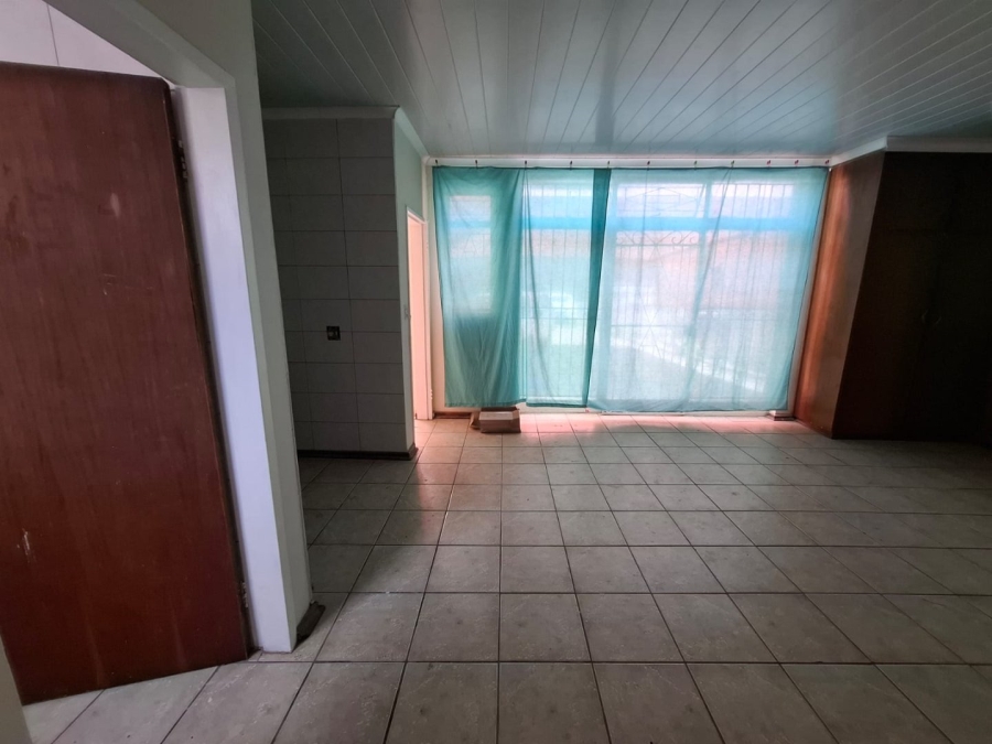 To Let 1 Bedroom Property for Rent in Bloemfontein Free State